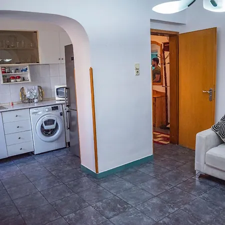 Rent Ready New Bazar Τίρανα