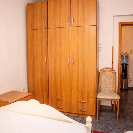 Rent Ready New Bazar Διαμέρισμα *